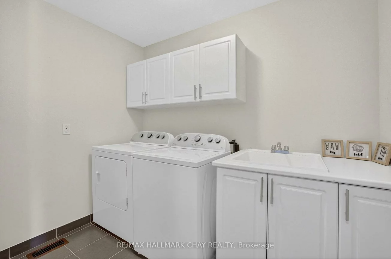 62, Fortis, Bradford, Bradford West Gwillimbury