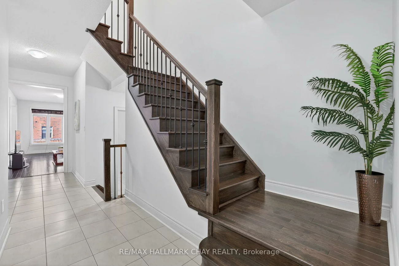 62, Fortis, Bradford, Bradford West Gwillimbury