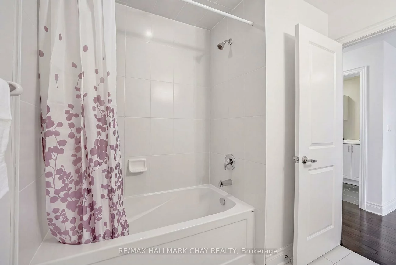 62, Fortis, Bradford, Bradford West Gwillimbury