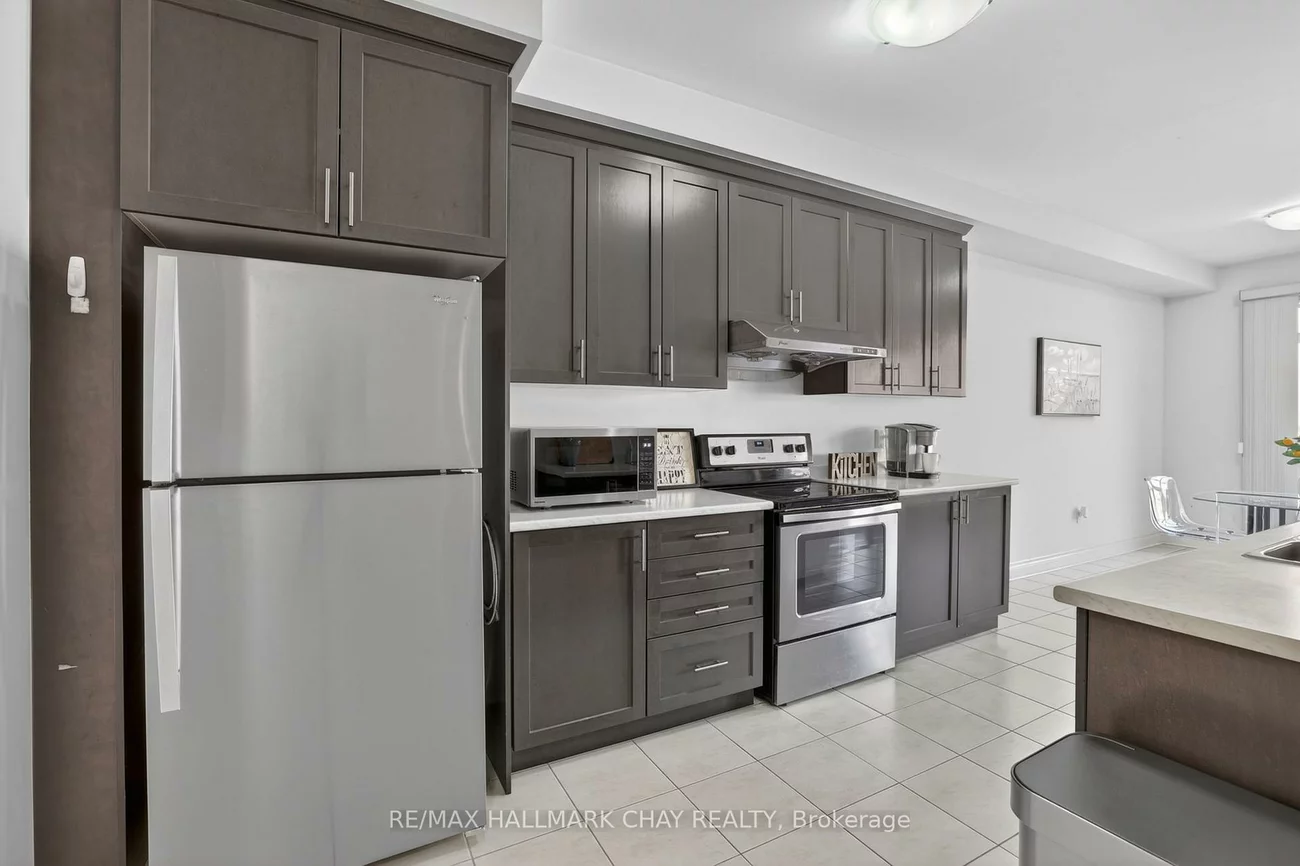 62, Fortis, Bradford, Bradford West Gwillimbury