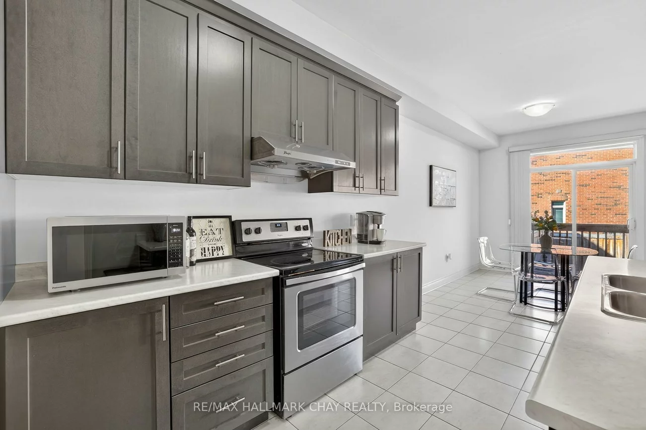 62, Fortis, Bradford, Bradford West Gwillimbury