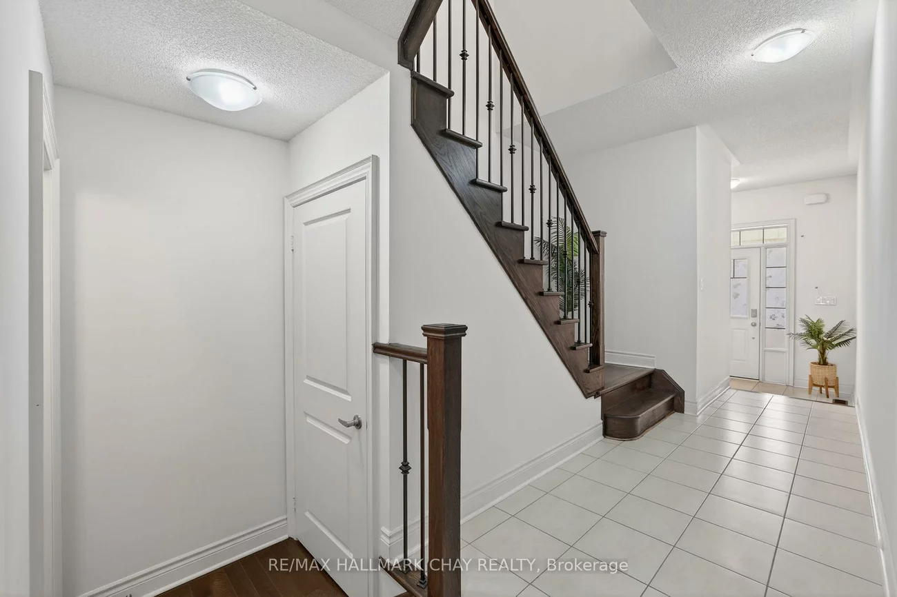 62, Fortis, Bradford, Bradford West Gwillimbury