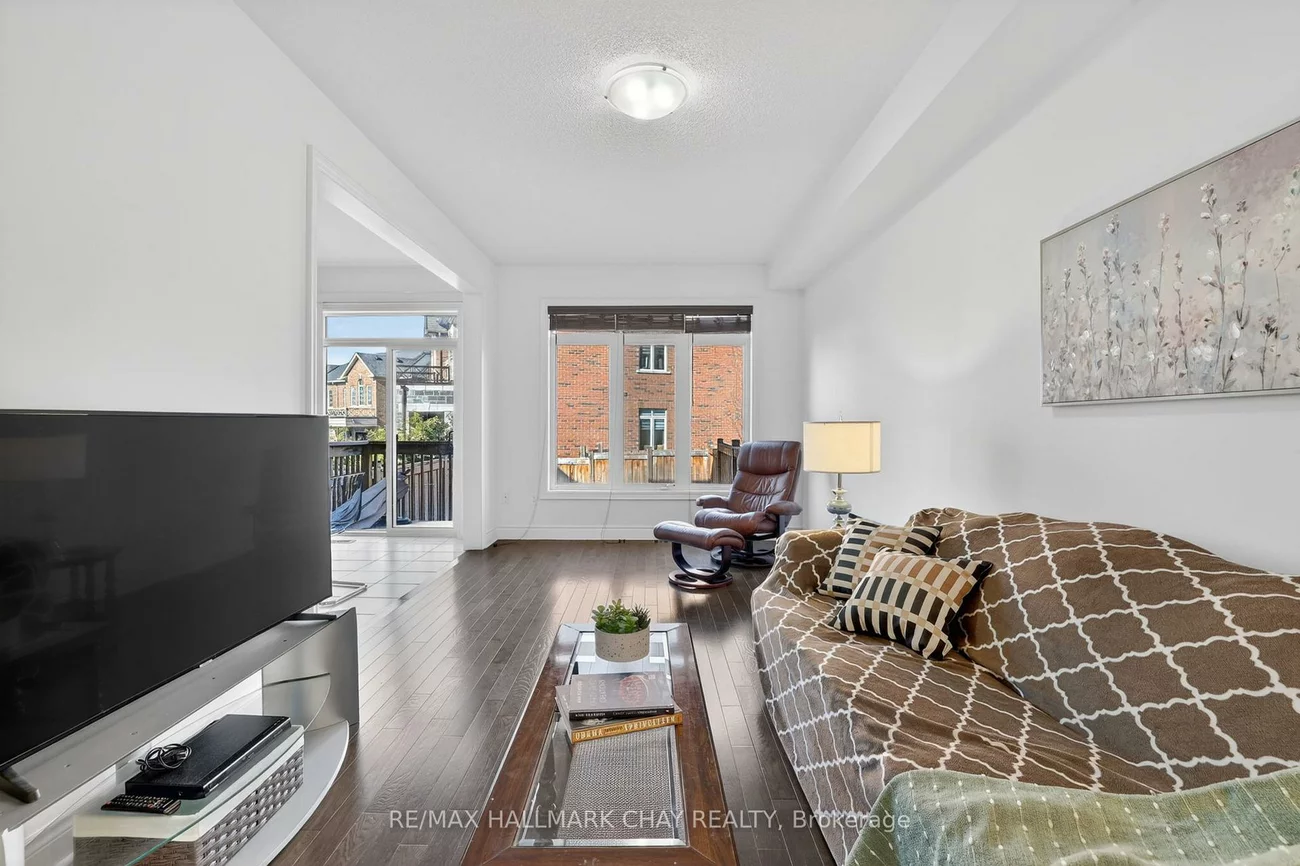 62, Fortis, Bradford, Bradford West Gwillimbury