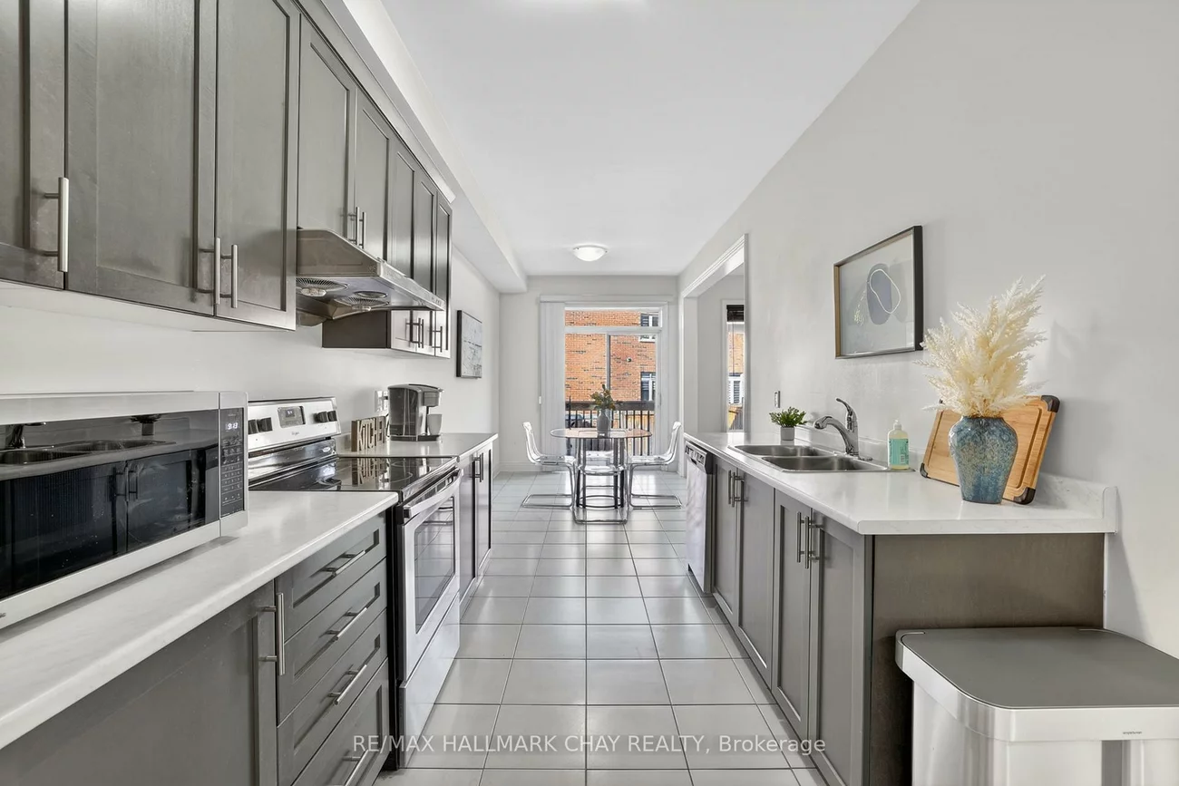 62, Fortis, Bradford, Bradford West Gwillimbury