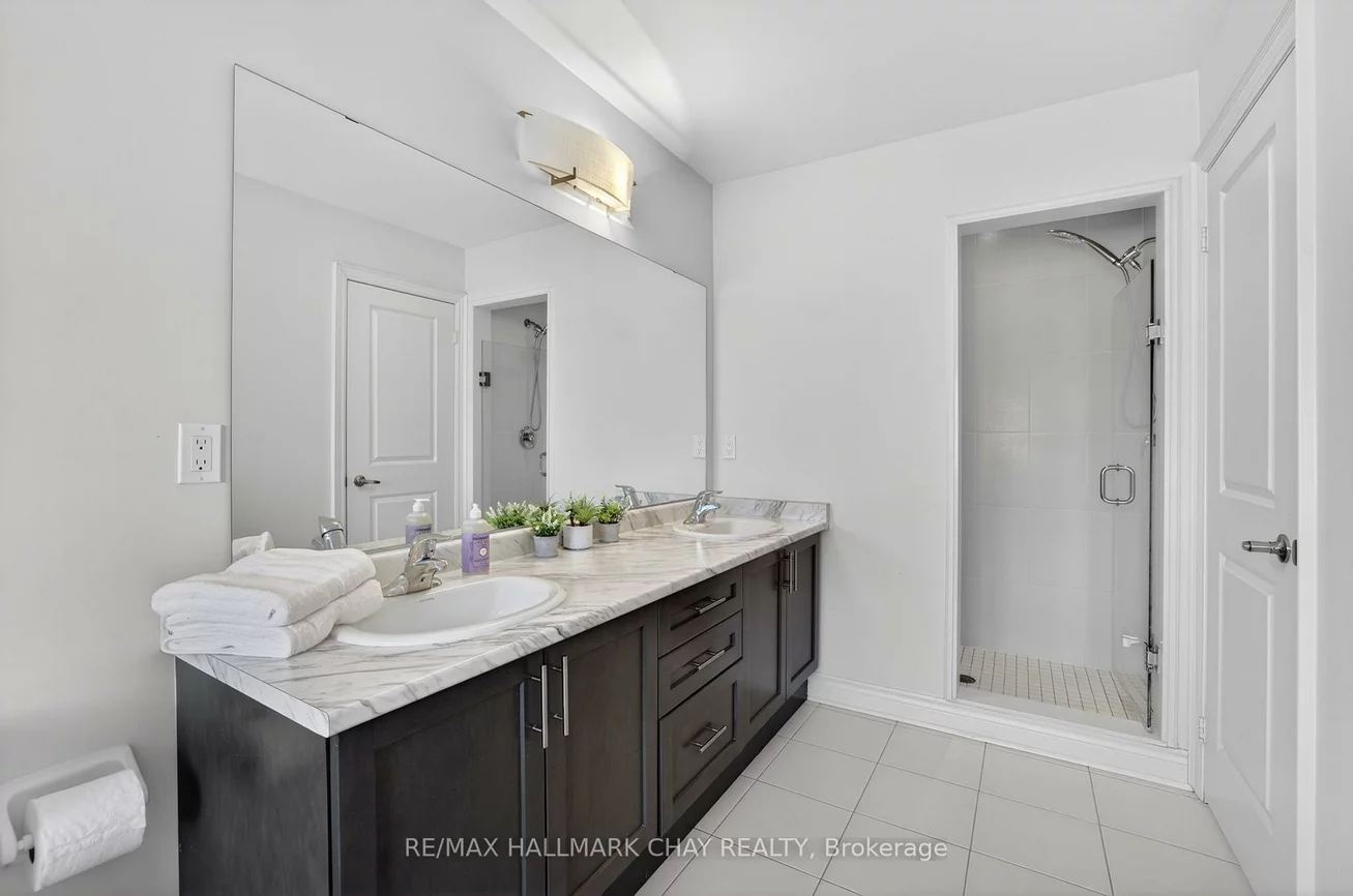 62, Fortis, Bradford, Bradford West Gwillimbury