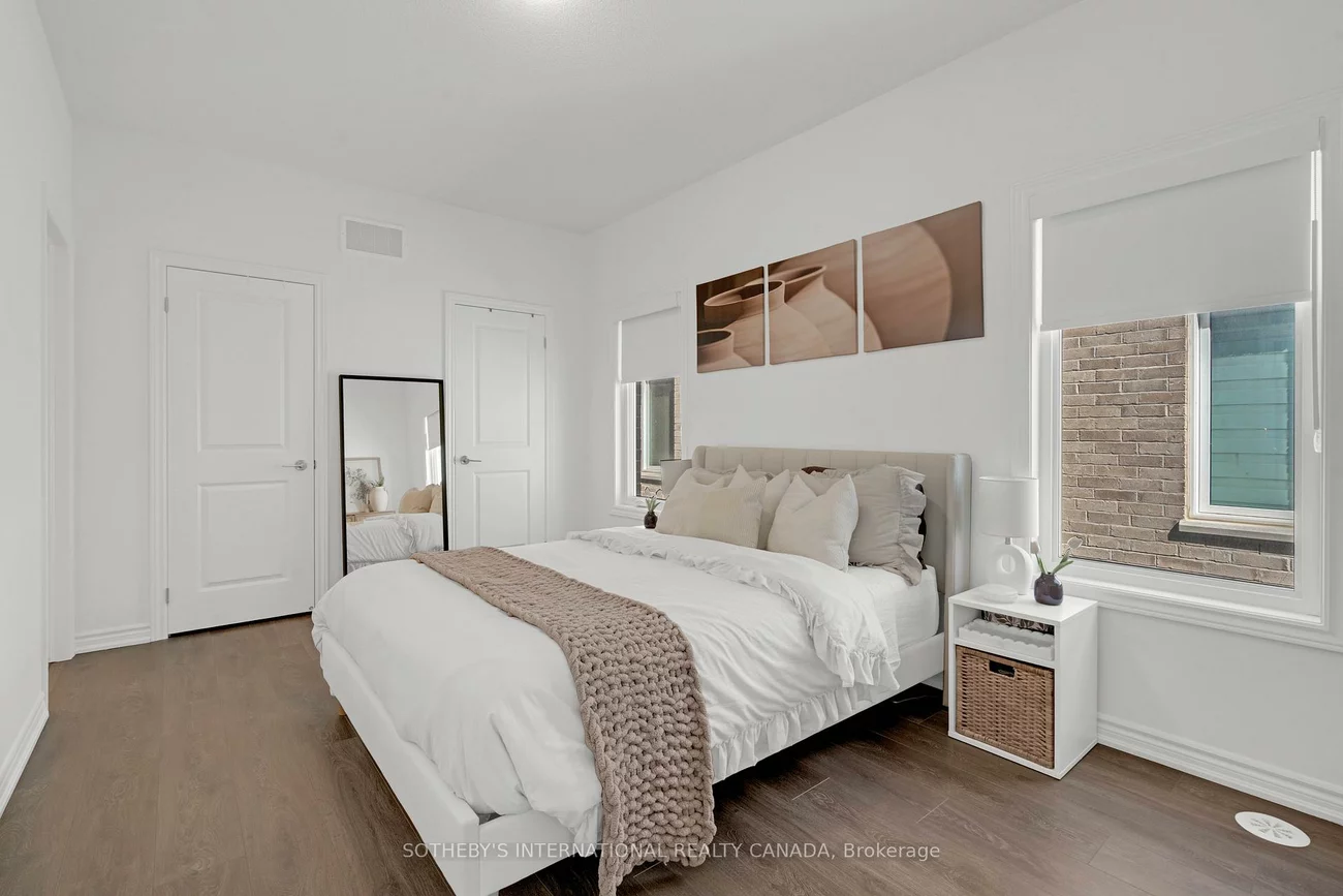 28, Paisley, Bradford, Bradford West Gwillimbury