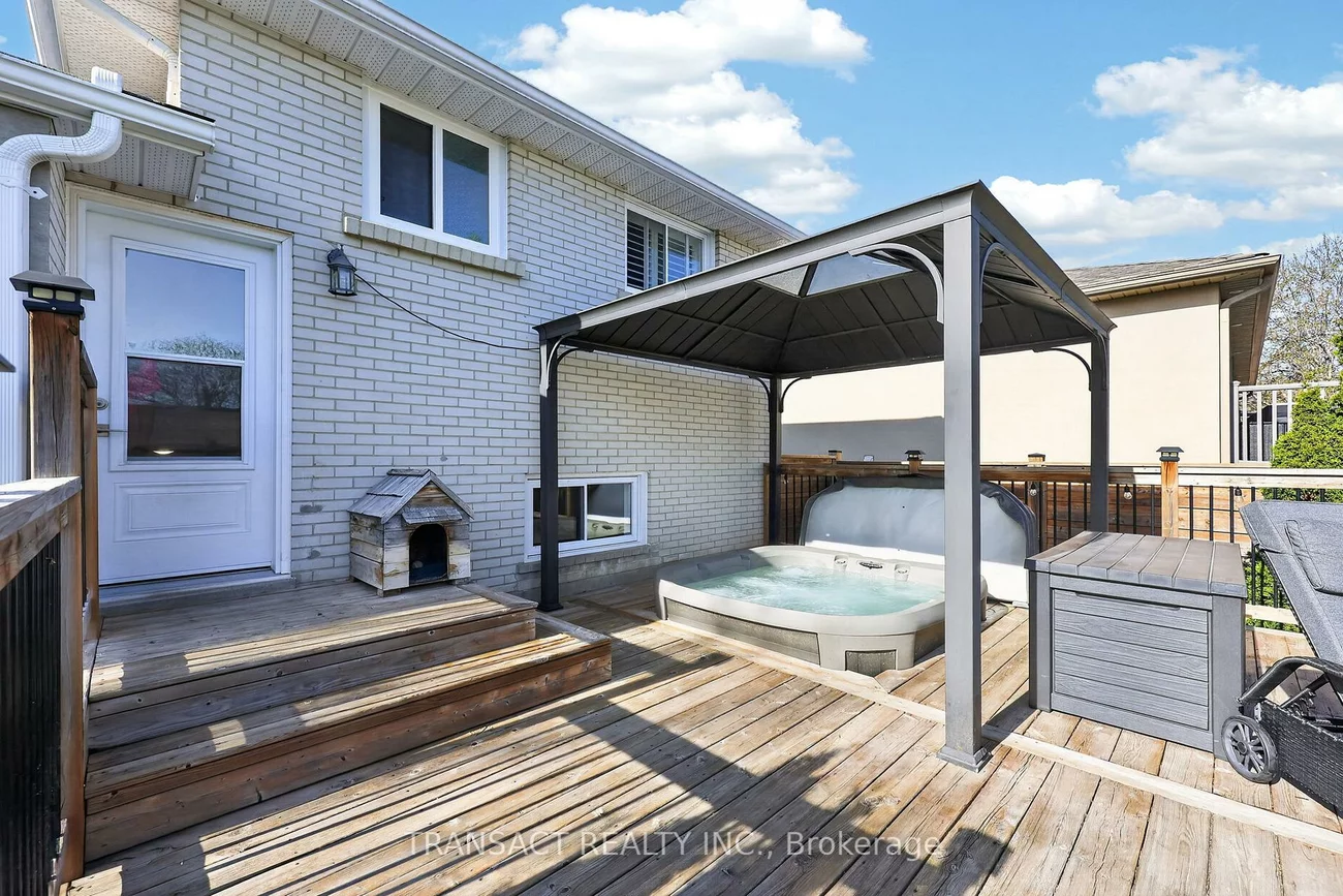 160, Queen, Bradford, Bradford West Gwillimbury