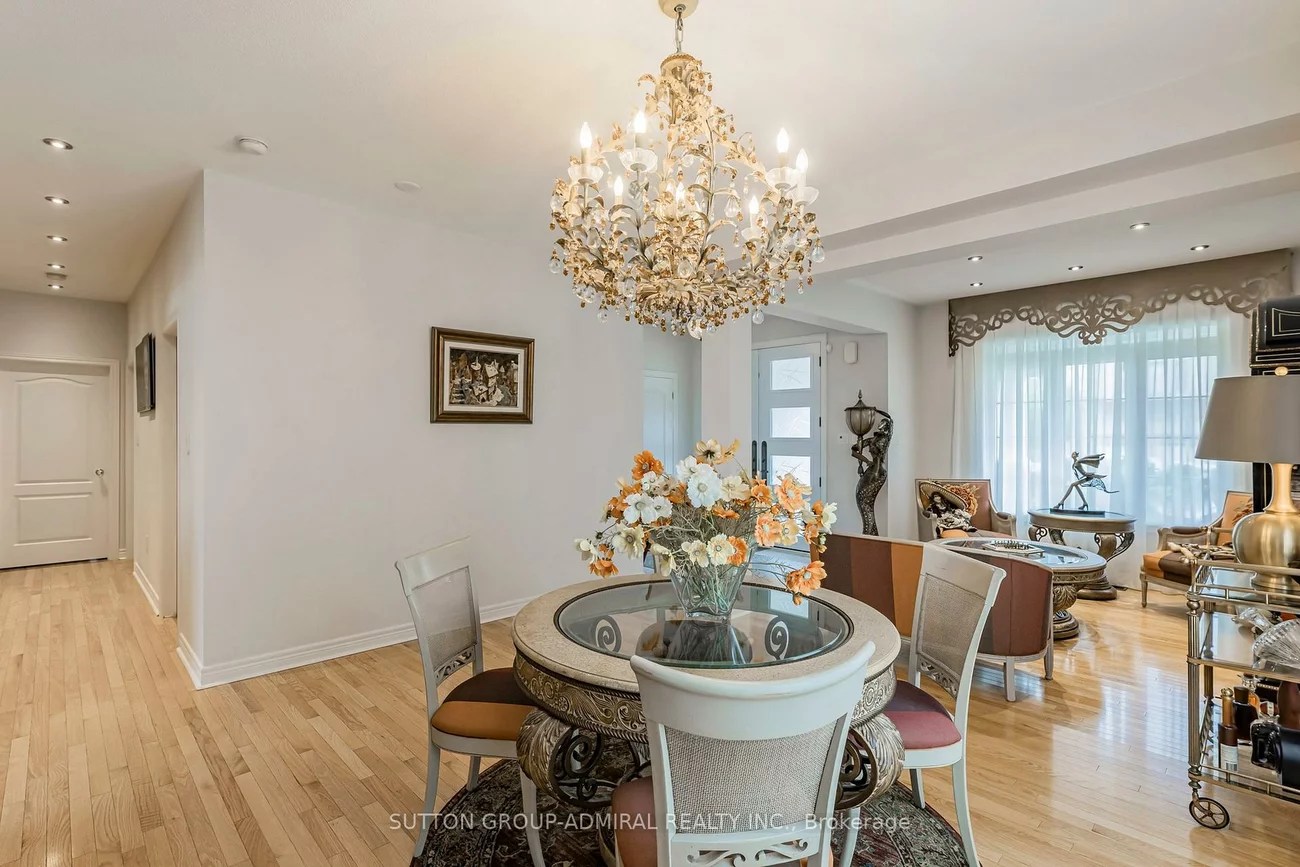62, Waterton, Bradford, Bradford West Gwillimbury