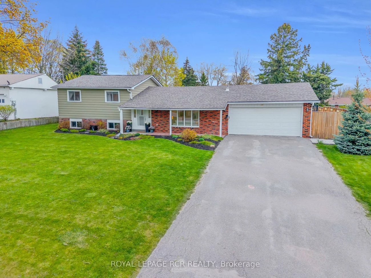 17, Cummings, Bond Head, Bradford West Gwillimbury