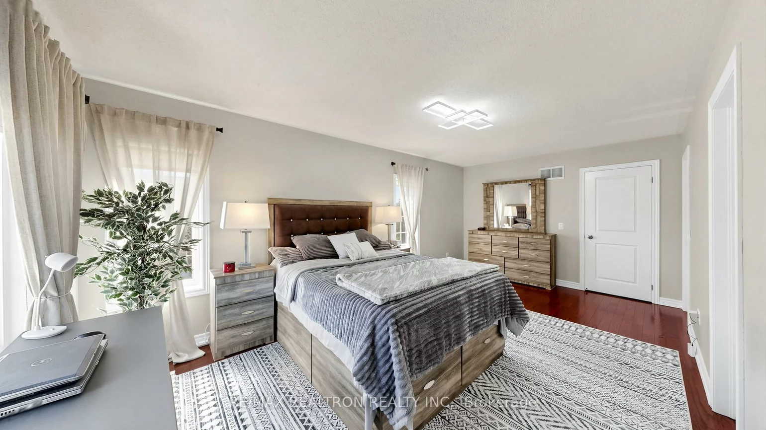75, Gosnel, Bradford, Bradford West Gwillimbury