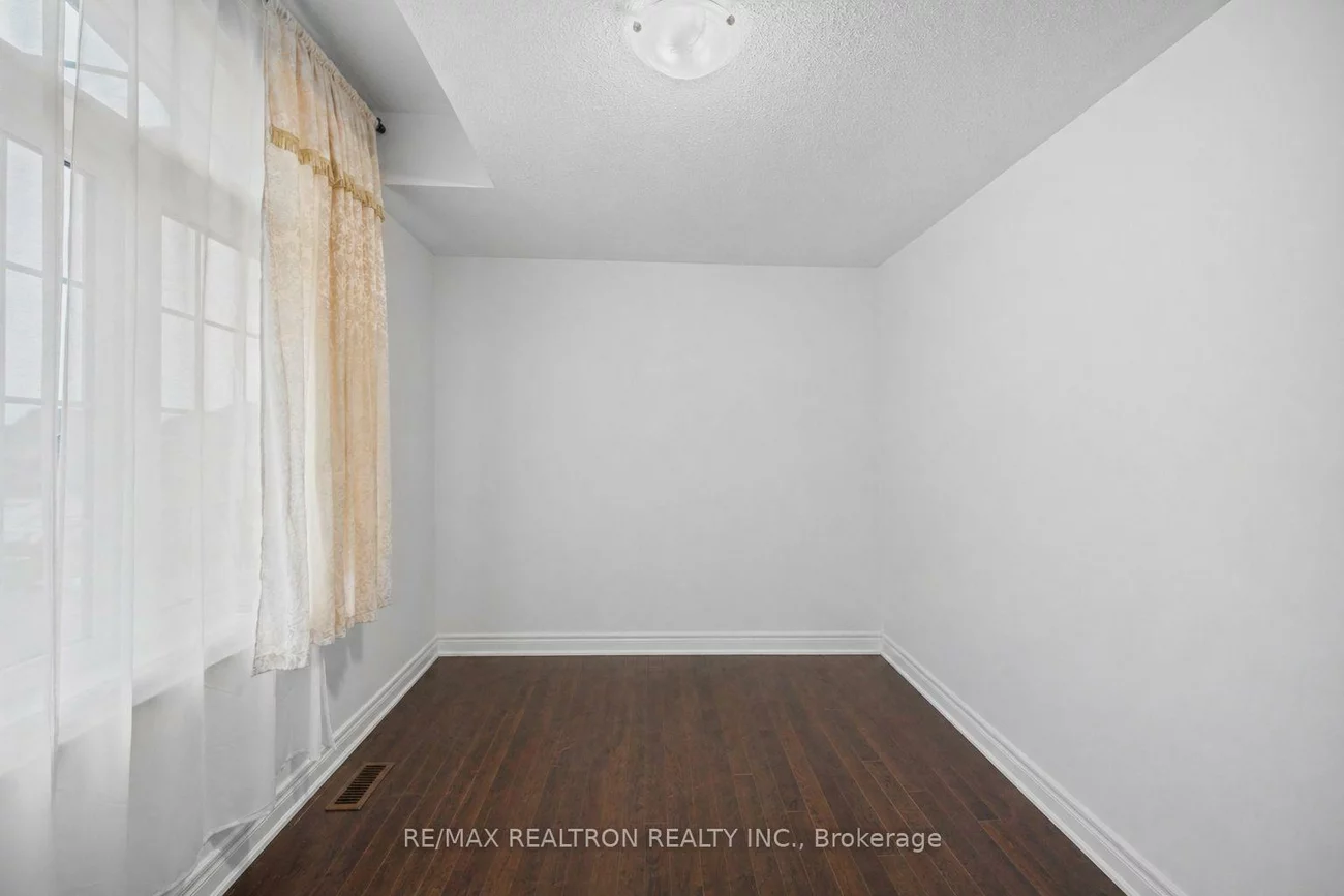 10, Neilly, Bradford, Bradford West Gwillimbury