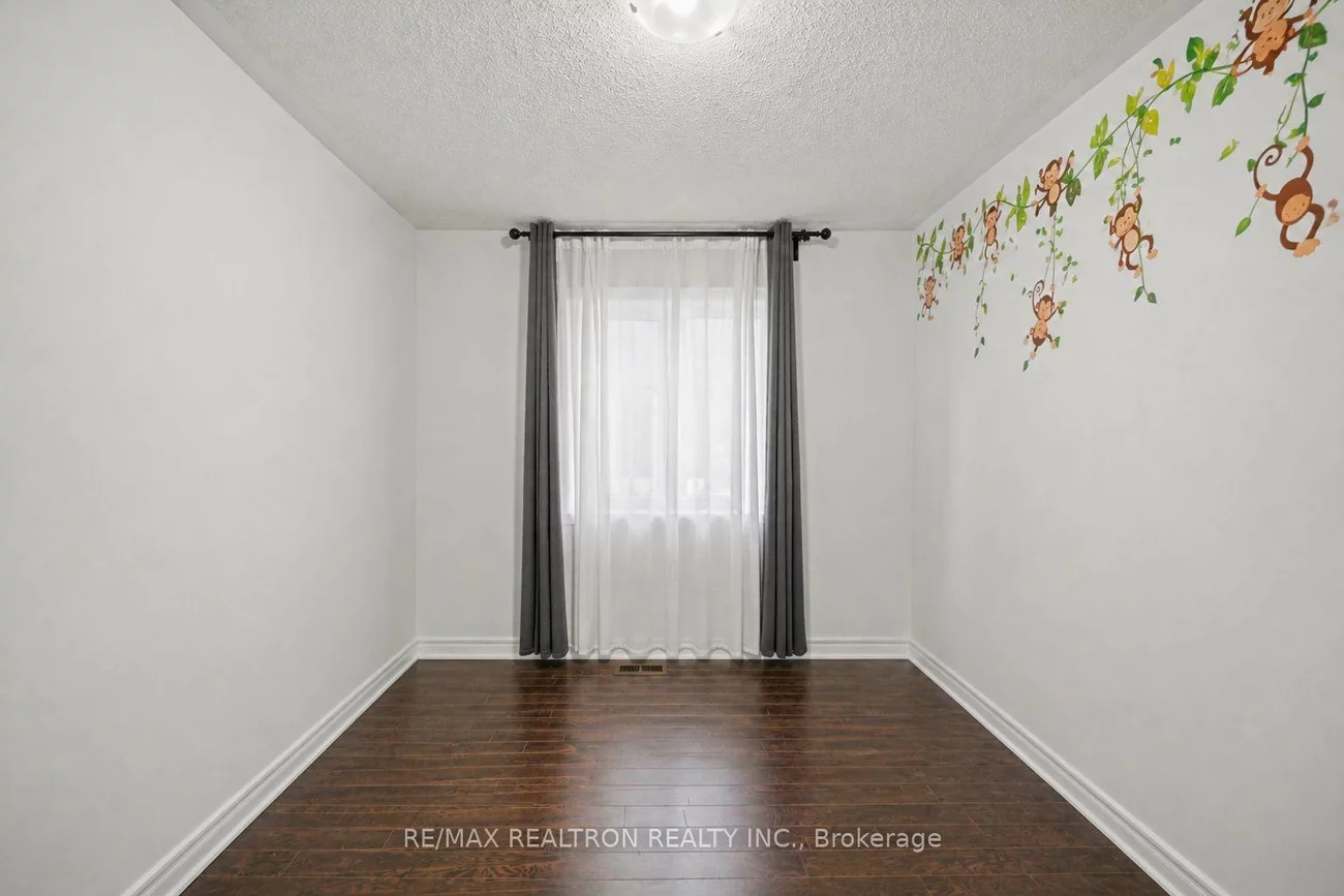 10, Neilly, Bradford, Bradford West Gwillimbury