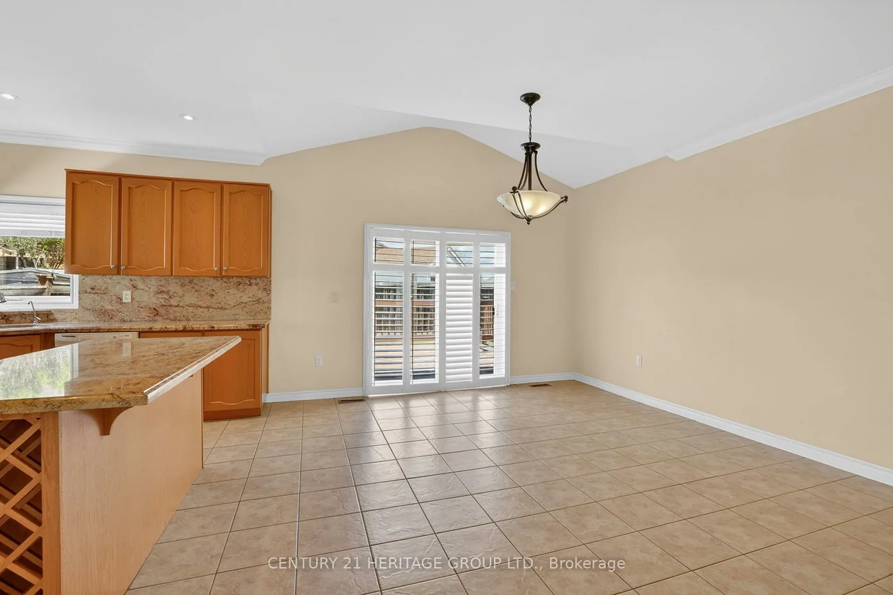58, Saint, Bradford, Bradford West Gwillimbury