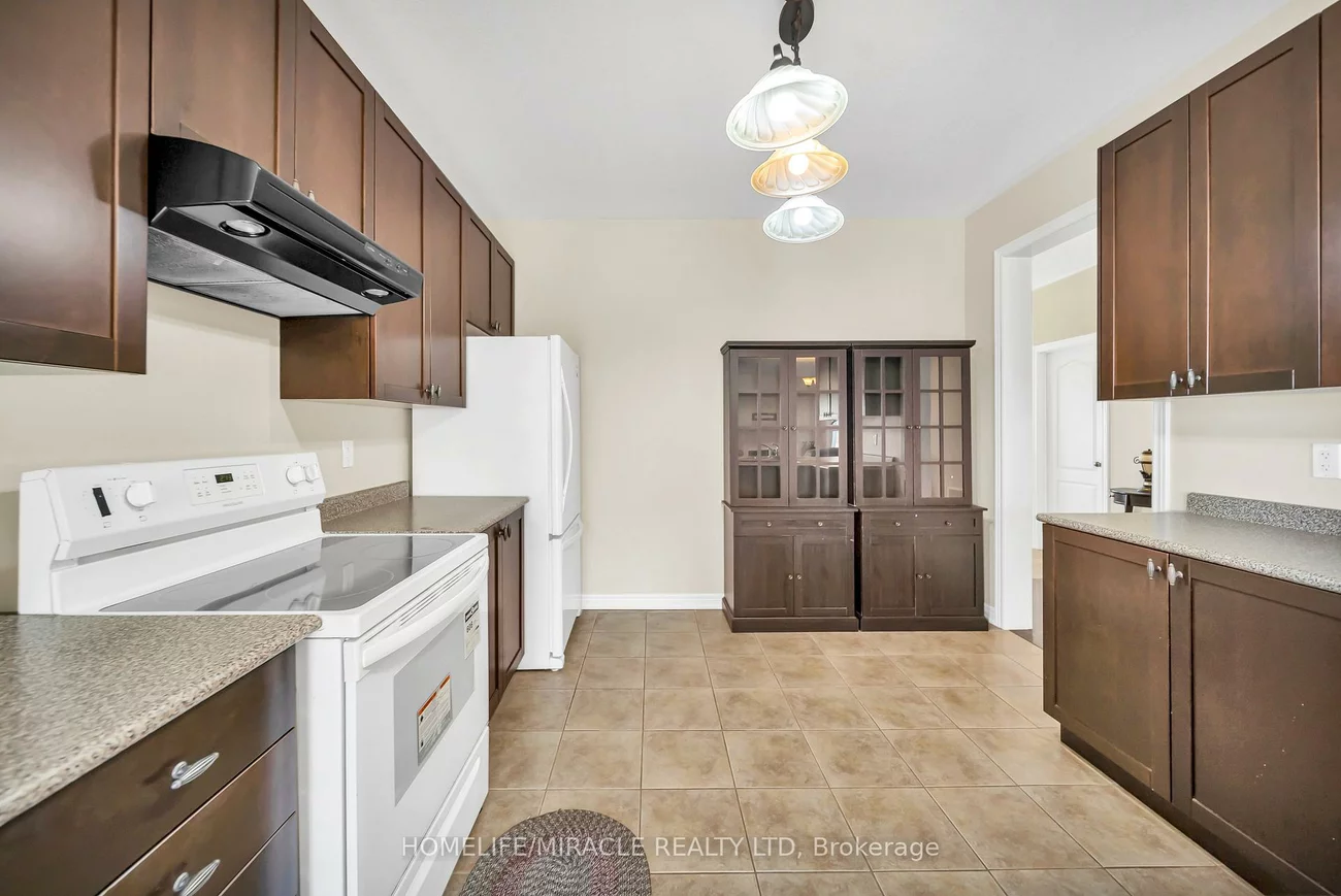 57, Bronze, Bradford, Bradford West Gwillimbury