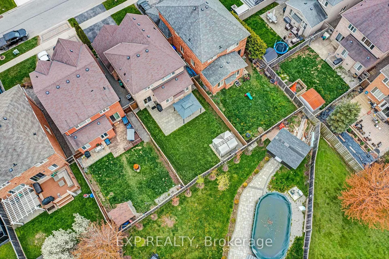 14, Eldridge, Bradford, Bradford West Gwillimbury