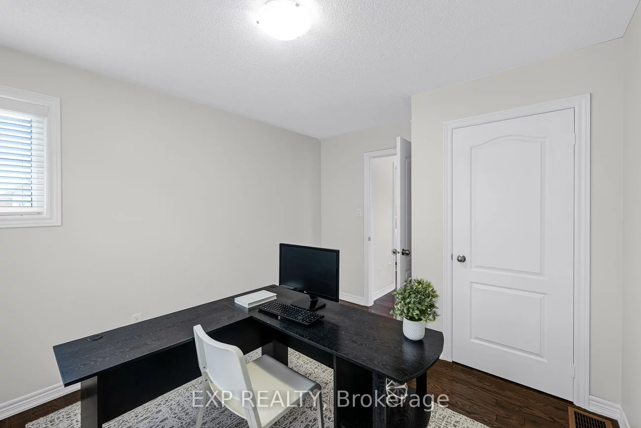 14, Eldridge, Bradford, Bradford West Gwillimbury