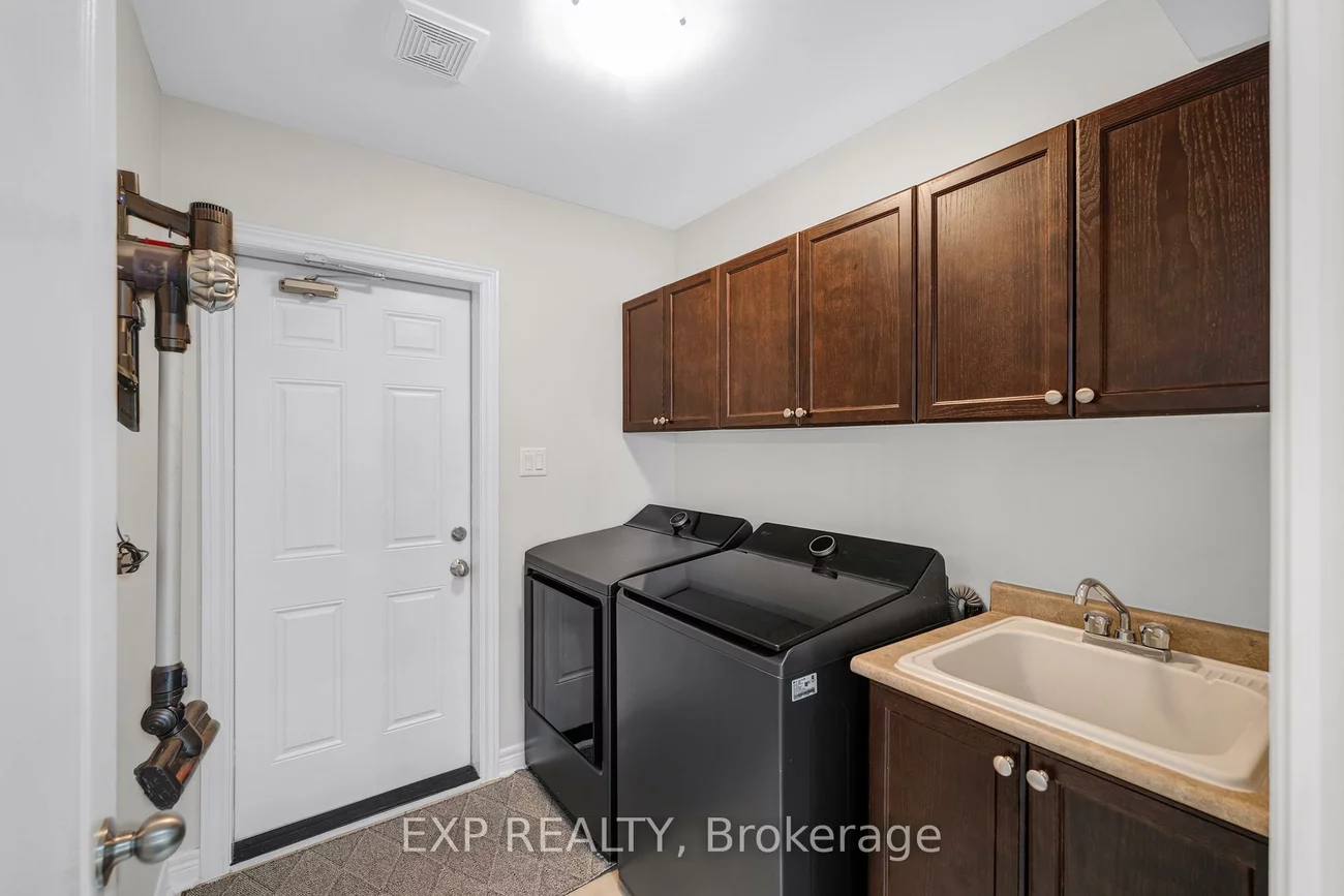 14, Eldridge, Bradford, Bradford West Gwillimbury