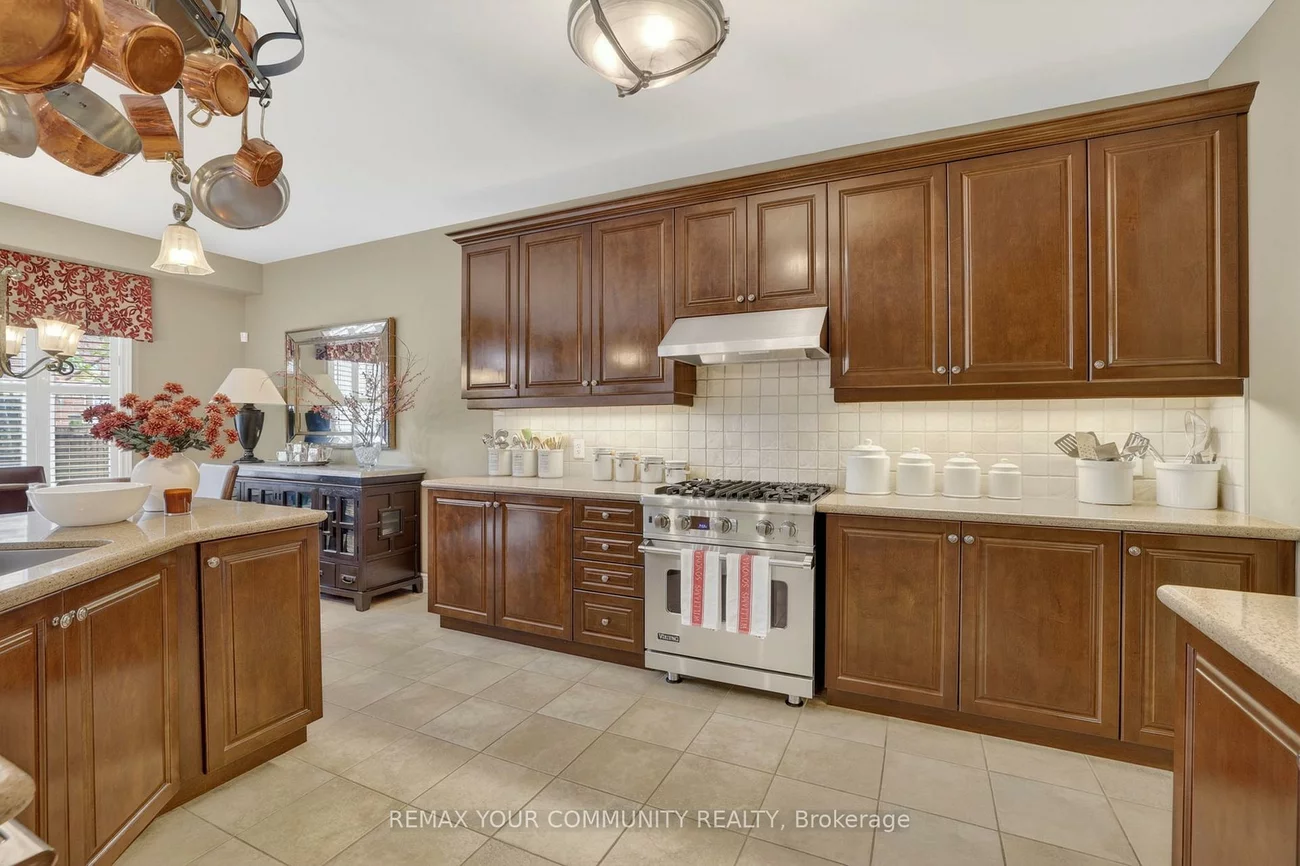42, Rogers, Bradford, Bradford West Gwillimbury