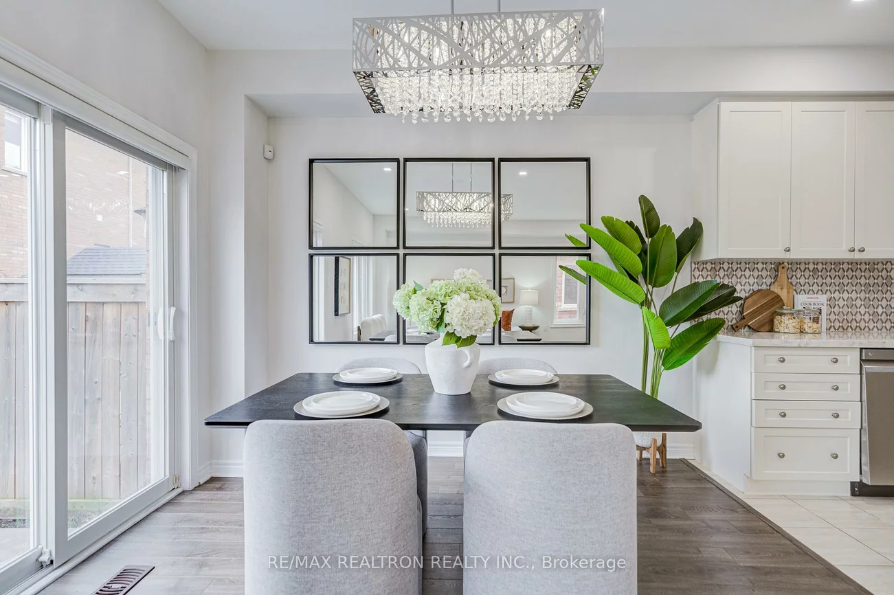 44, Luisa, Bradford, Bradford West Gwillimbury
