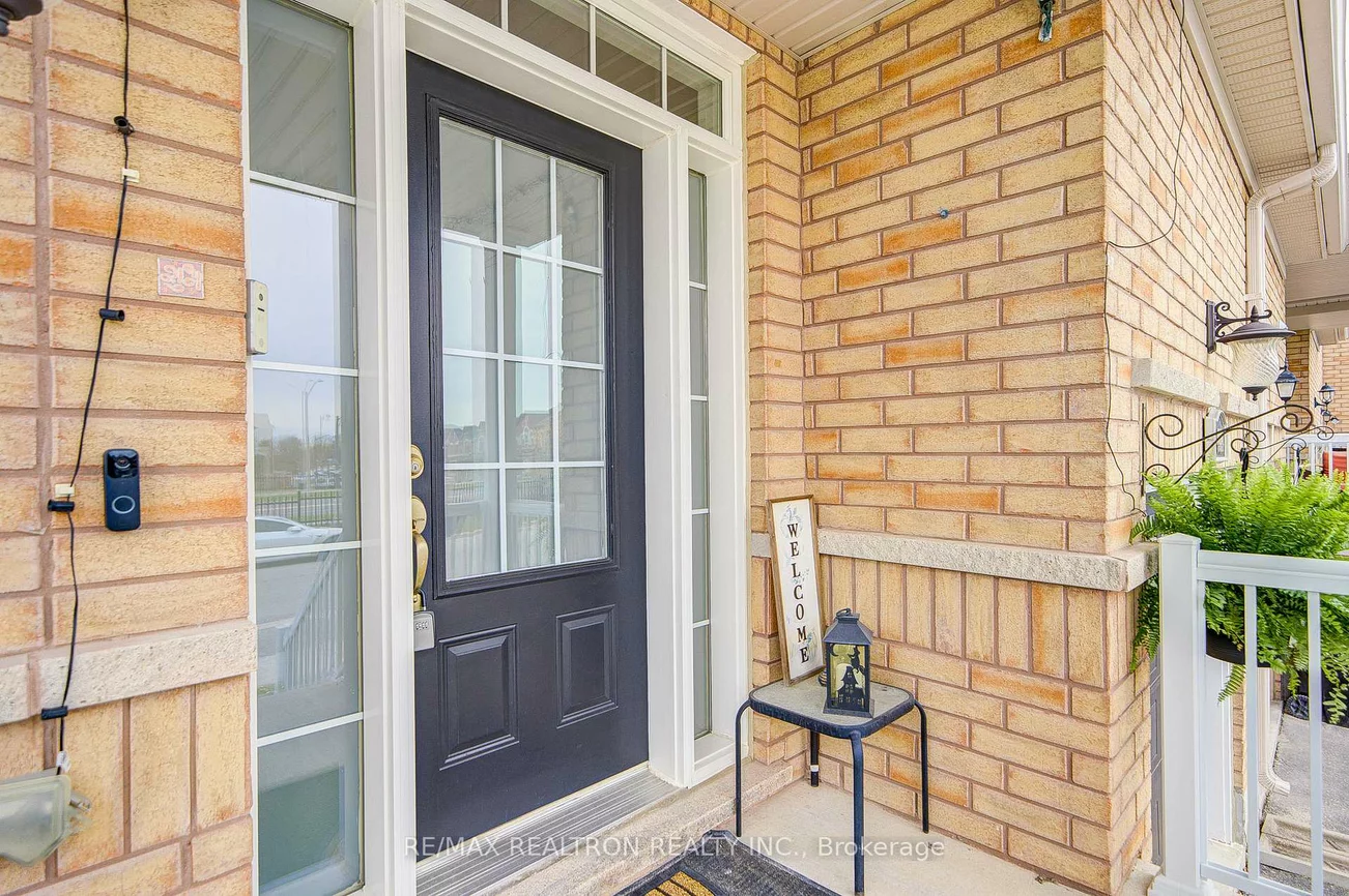 44, Luisa, Bradford, Bradford West Gwillimbury