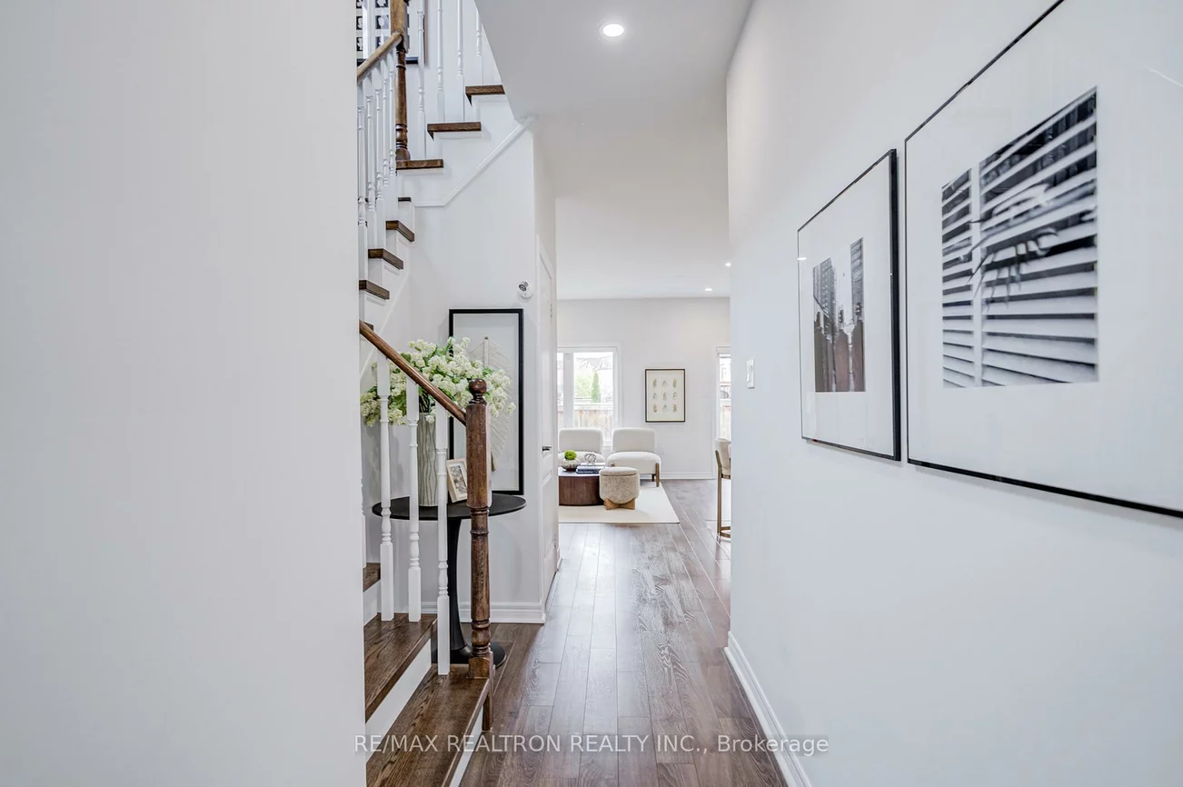 44, Luisa, Bradford, Bradford West Gwillimbury