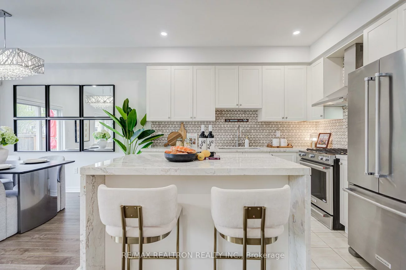 44, Luisa, Bradford, Bradford West Gwillimbury