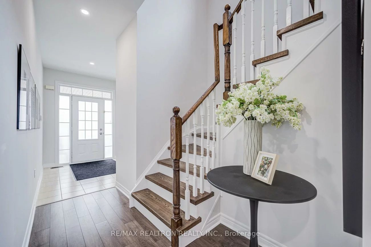 44, Luisa, Bradford, Bradford West Gwillimbury
