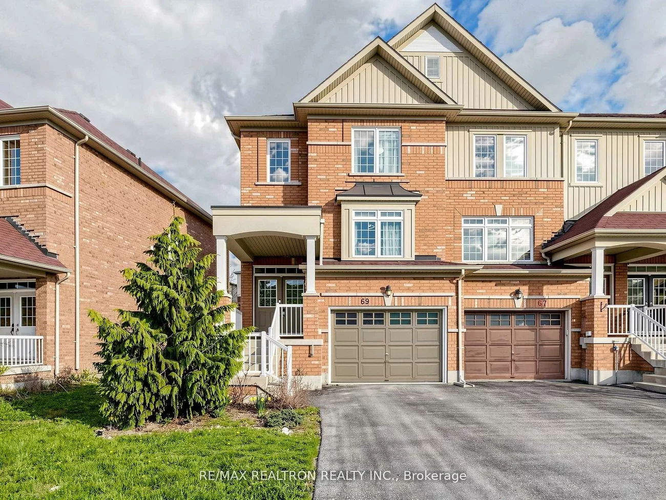 69, Matthewson, Bradford, Bradford West Gwillimbury