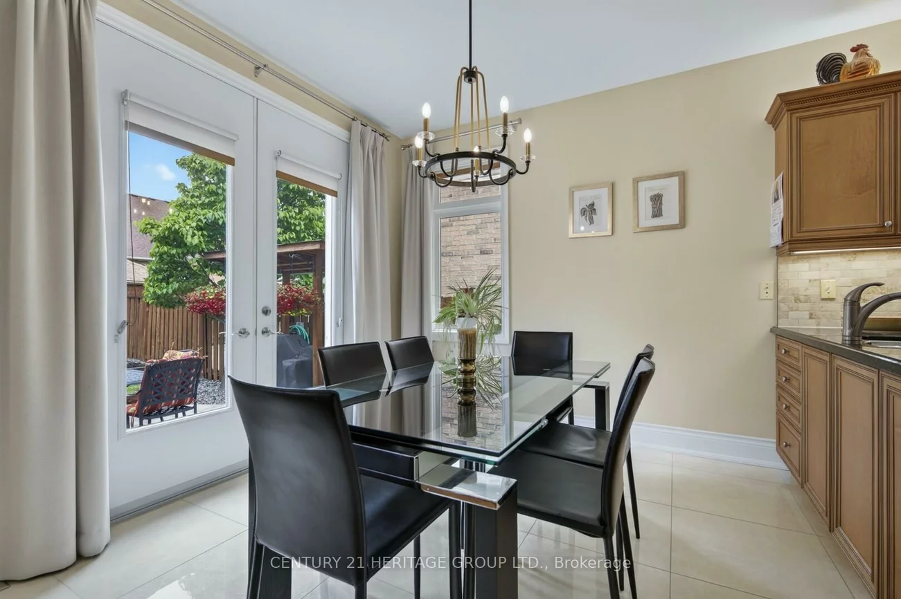 64, Gardiner, Bradford, Bradford West Gwillimbury