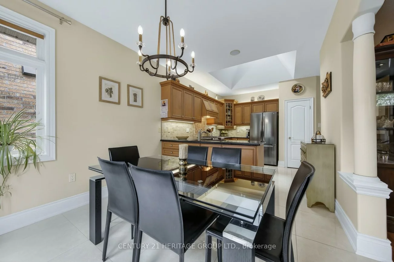 64, Gardiner, Bradford, Bradford West Gwillimbury