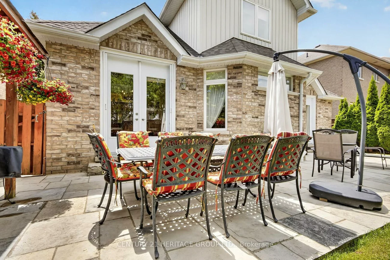 64, Gardiner, Bradford, Bradford West Gwillimbury