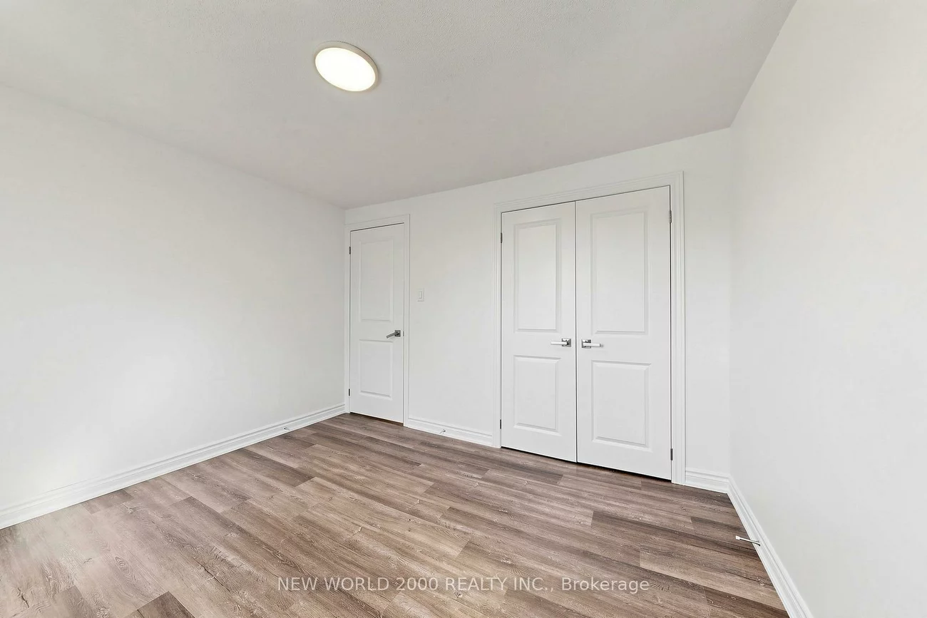 10, Buce, Bradford, Bradford West Gwillimbury