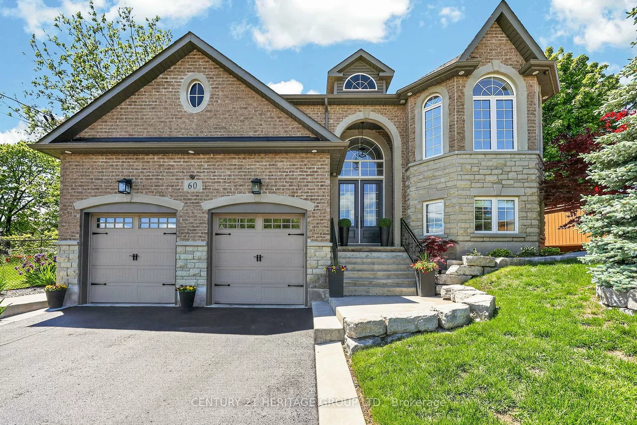 60, Colborne, Bradford, Bradford West Gwillimbury