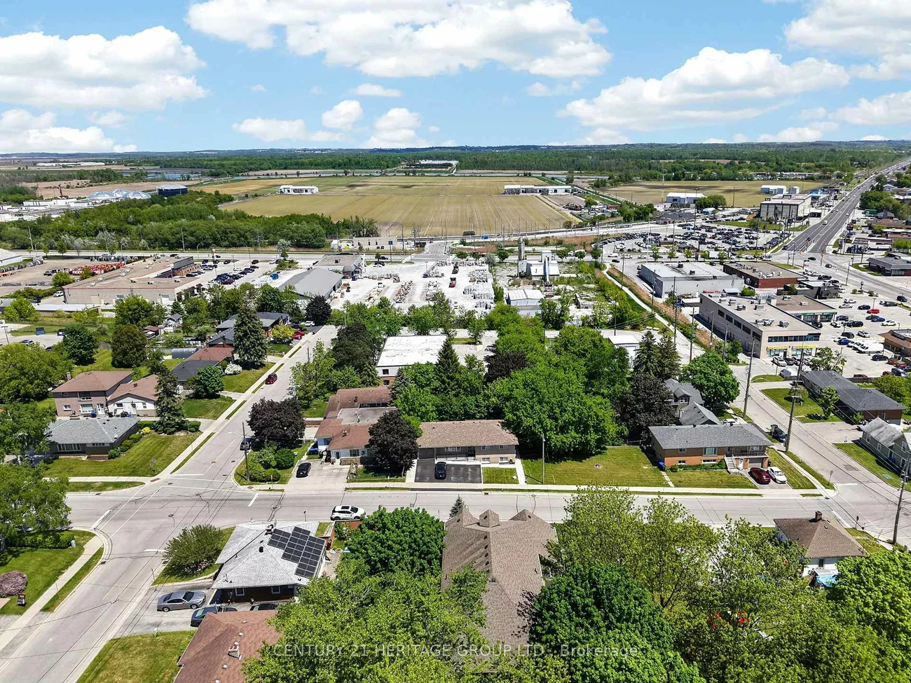 60, Colborne, Bradford, Bradford West Gwillimbury