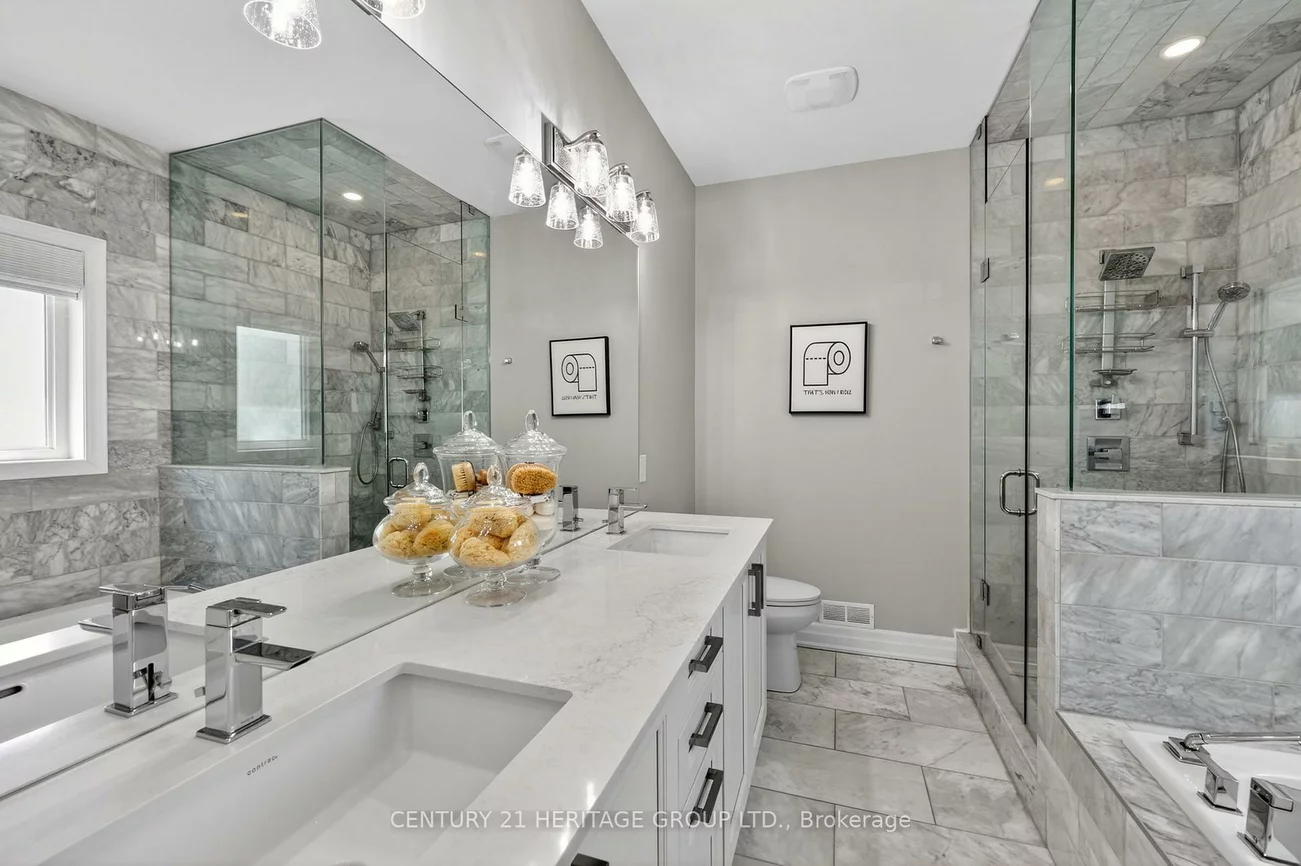 60, Colborne, Bradford, Bradford West Gwillimbury