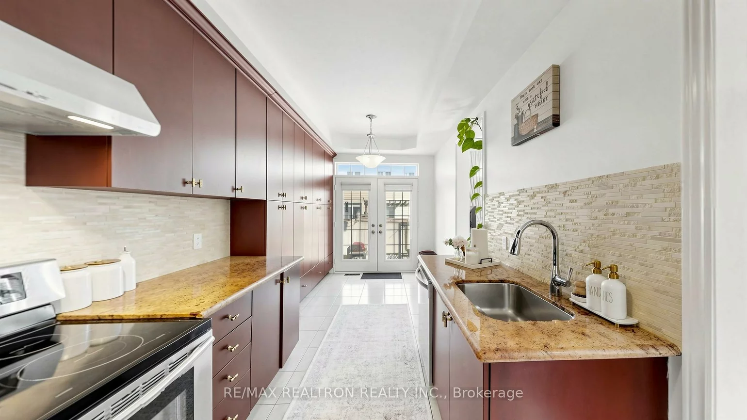 75, Gosnel, Bradford, Bradford West Gwillimbury