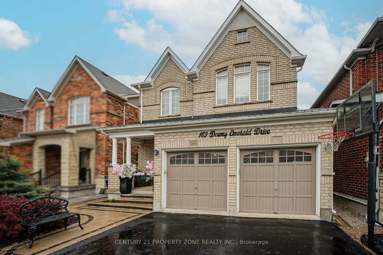 169, Downy Emerald, Bradford, Bradford West Gwillimbury