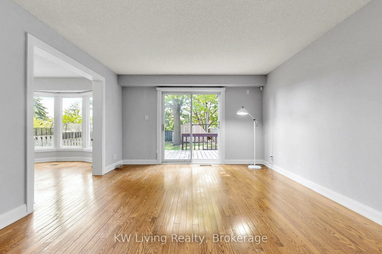37, Magani, Bradford, Bradford West Gwillimbury