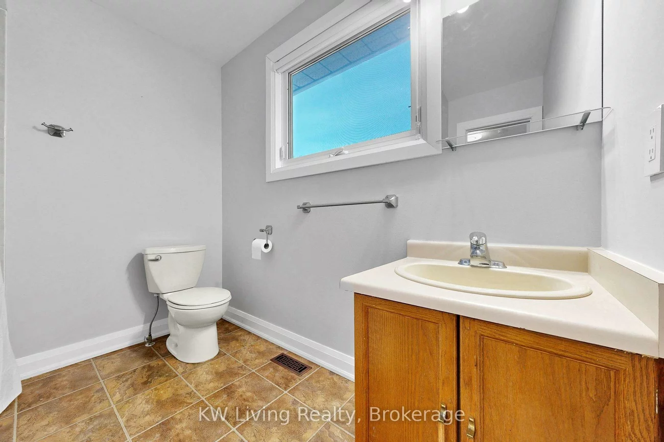 37, Magani, Bradford, Bradford West Gwillimbury