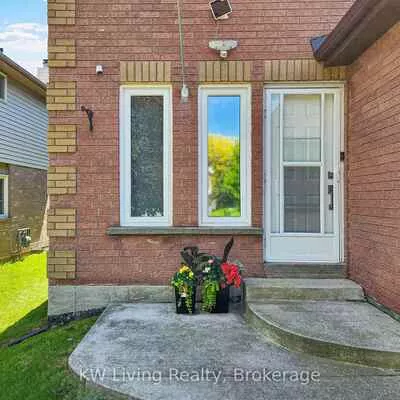 37, Magani, Bradford, Bradford West Gwillimbury