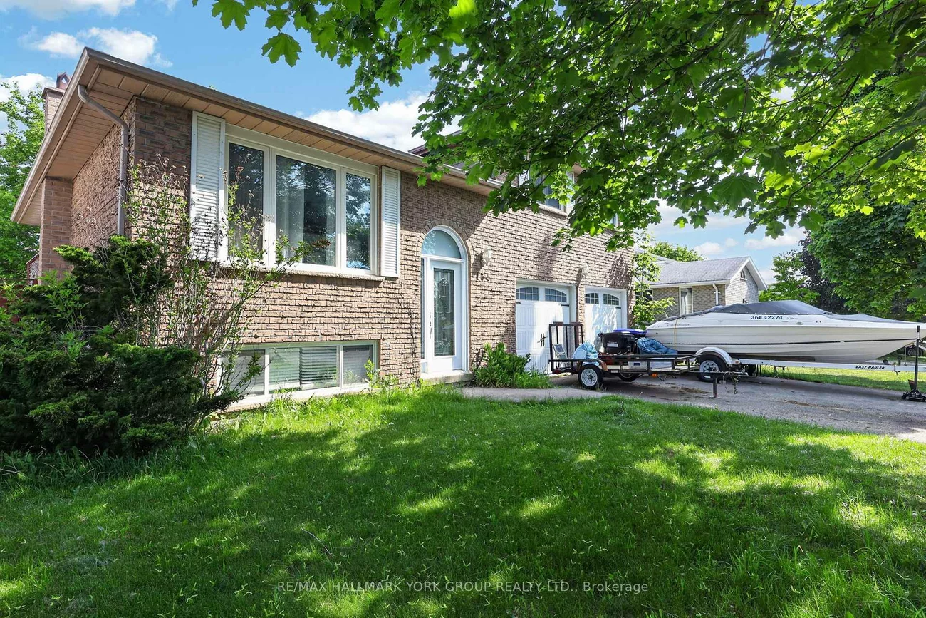 134, Crown, Bradford, Bradford West Gwillimbury