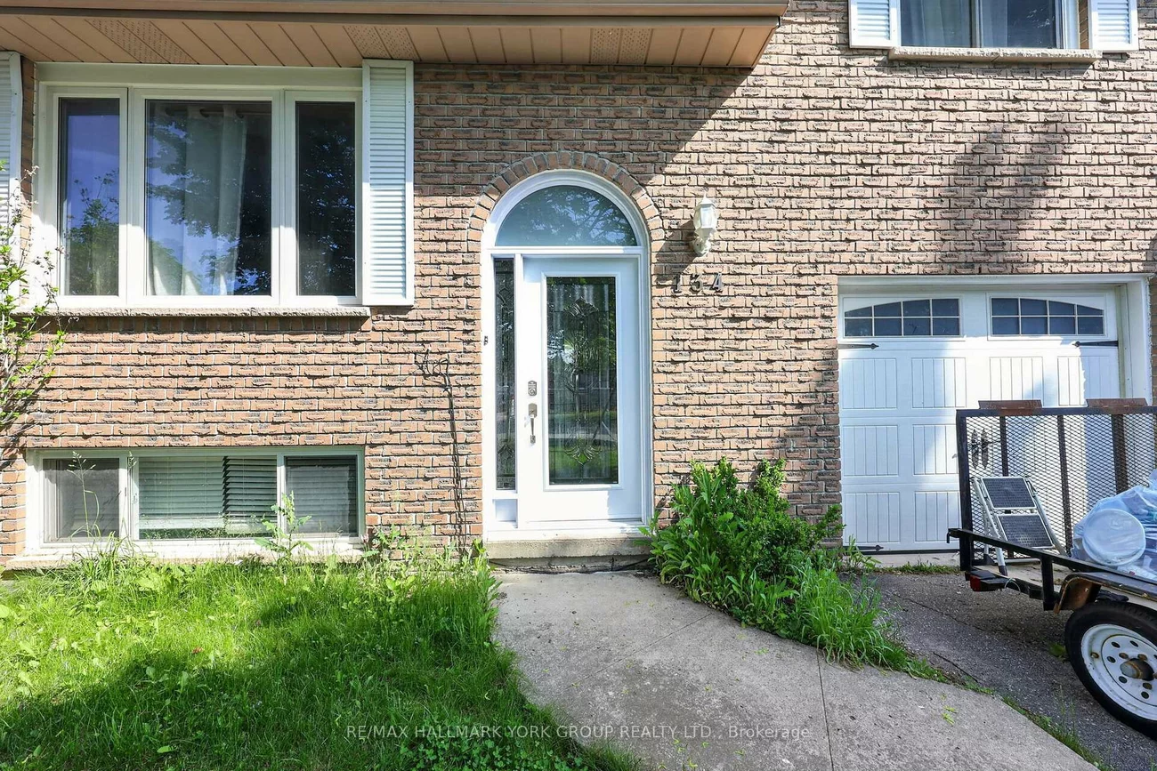 134, Crown, Bradford, Bradford West Gwillimbury