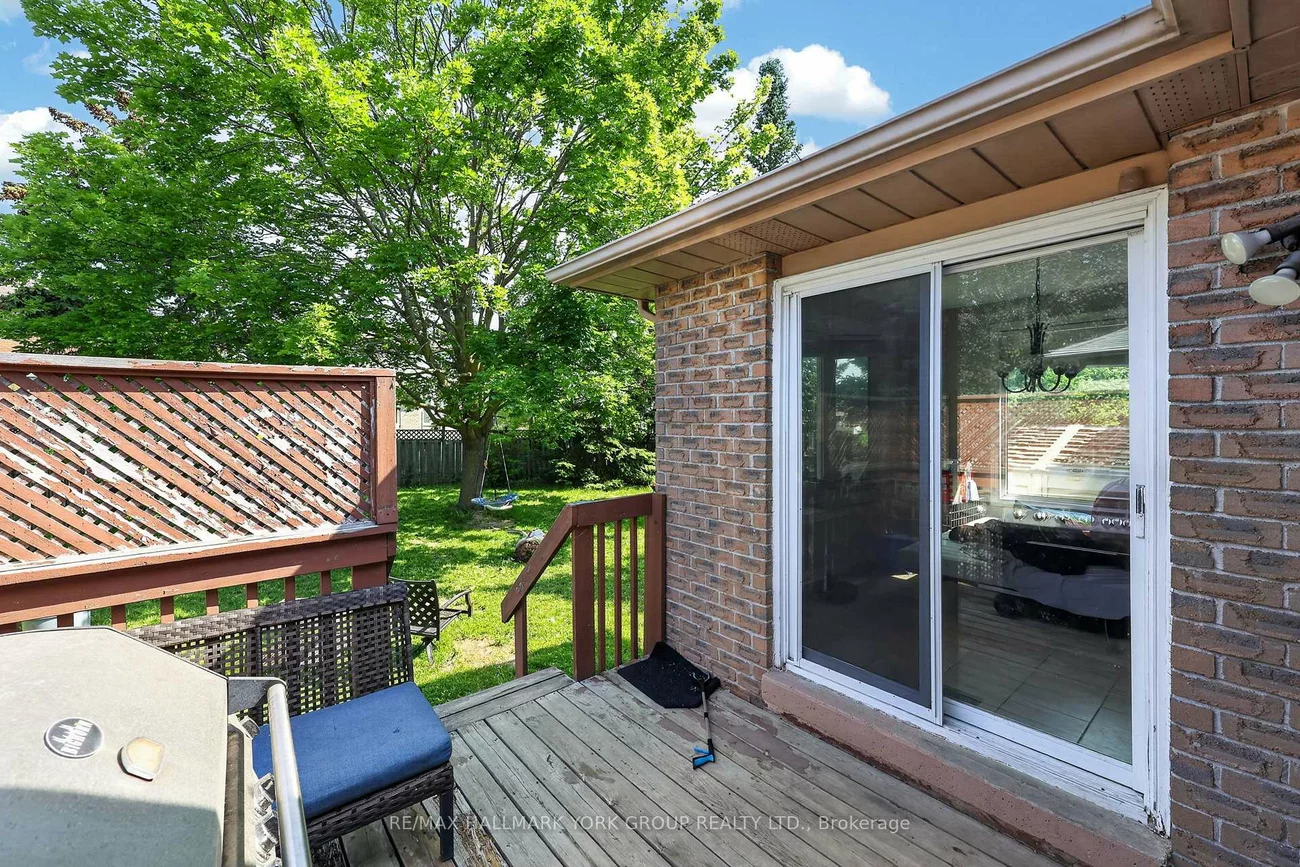 134, Crown, Bradford, Bradford West Gwillimbury