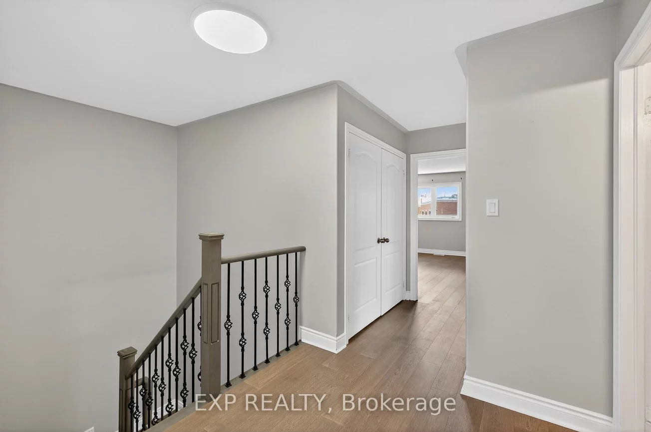 15, Lynn, Bradford, Bradford West Gwillimbury