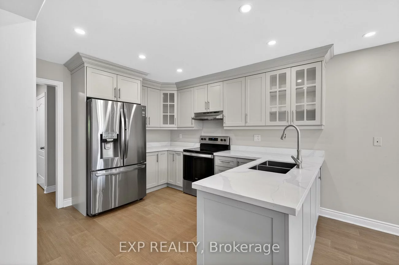 15, Lynn, Bradford, Bradford West Gwillimbury