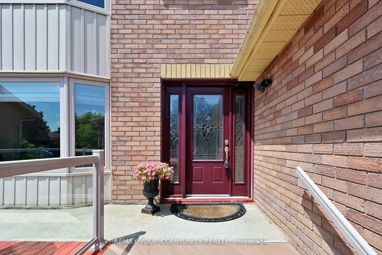22, Hulst, Bradford, Bradford West Gwillimbury
