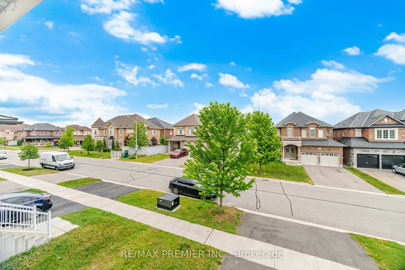 100, Inverness, Rural Bradford West Gwillimbury, Bradford West Gwillimbury