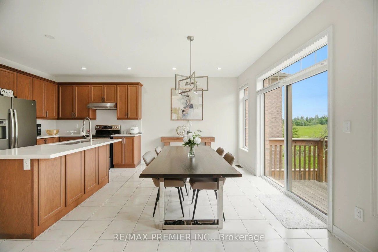 100, Inverness, Rural Bradford West Gwillimbury, Bradford West Gwillimbury