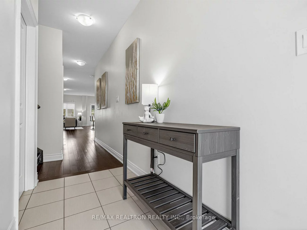 202, Sutherland, Bradford, Bradford West Gwillimbury