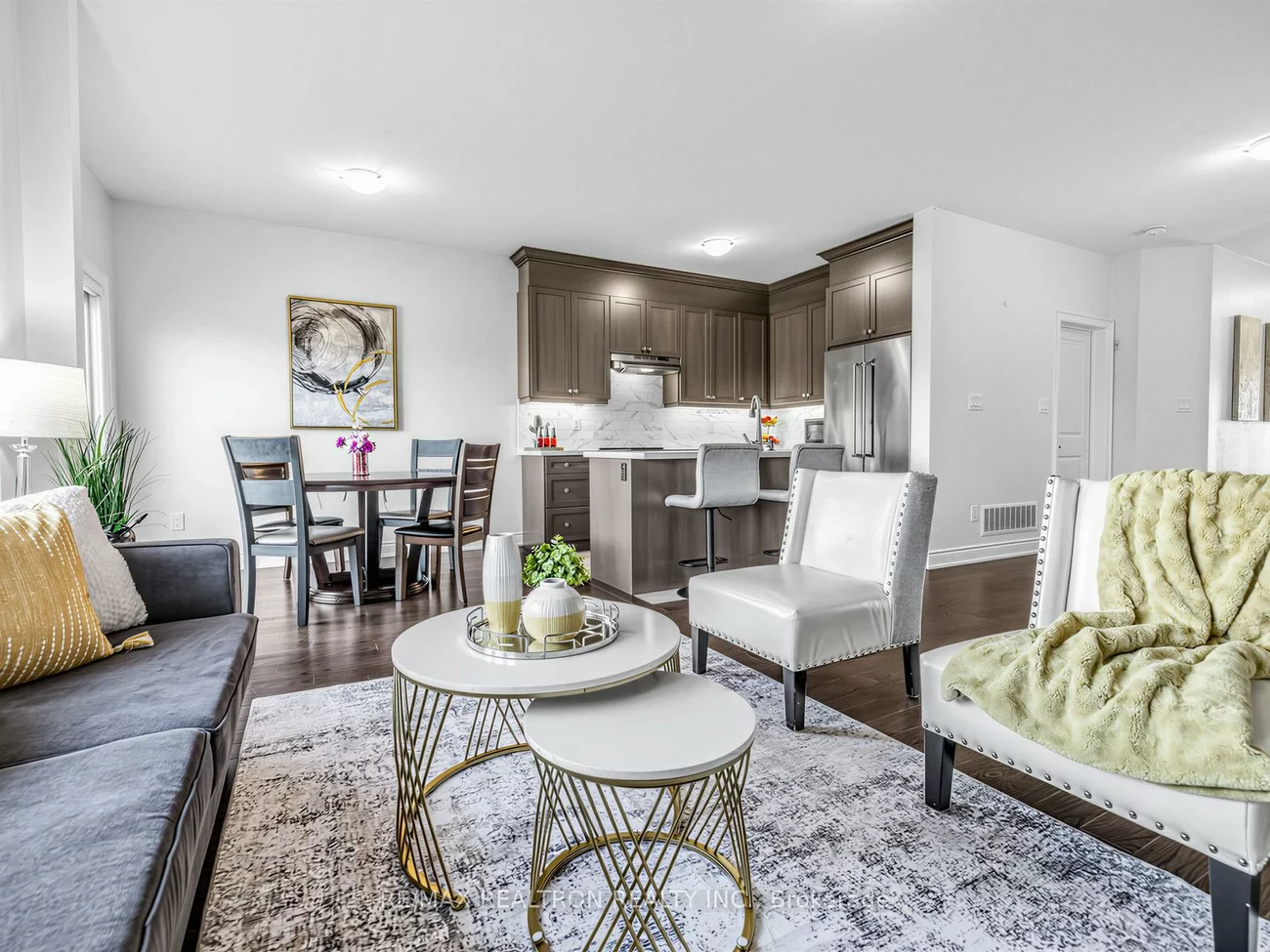 202, Sutherland, Bradford, Bradford West Gwillimbury